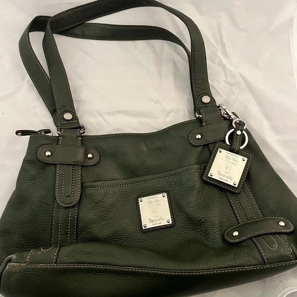 Tignanello Handbags - Tignanello Olive Green Leather Shoulder Bag